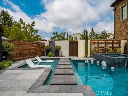 58 Riverboat , Irvine, CA