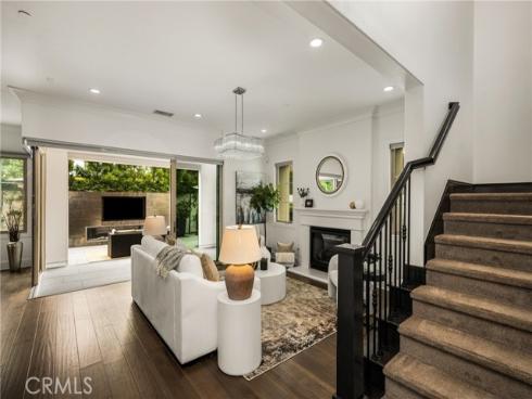 58  Riverboat  , Irvine, CA