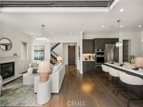 58  Riverboat  , Irvine, CA