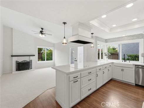 38  Golden Star  , Irvine, CA