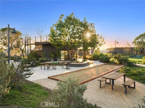 305  Novel  , Irvine, CA