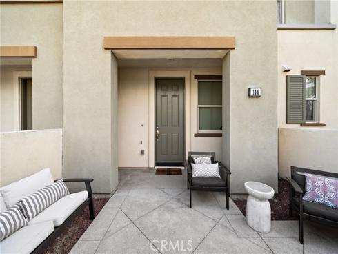 144 Paramount , Irvine, CA