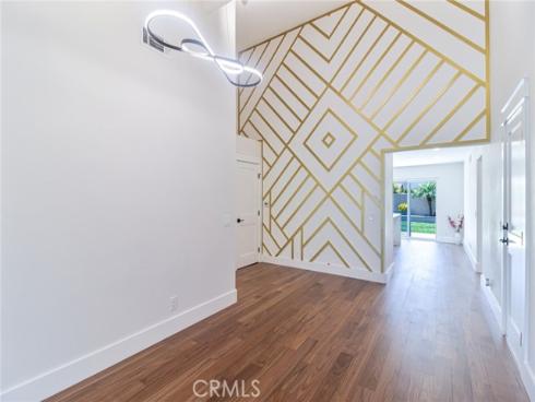 4122 Loma , Irvine, CA