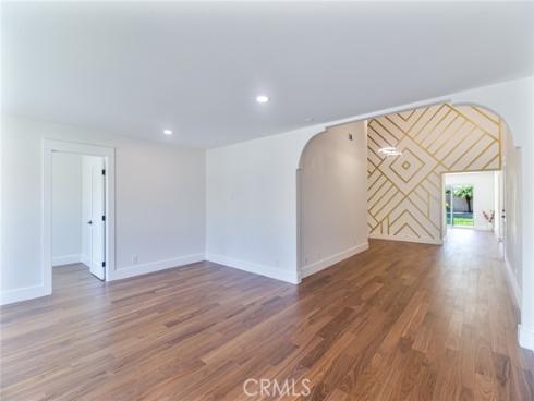 4122 Loma , Irvine, CA