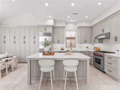 147 Fairgreen , Irvine, CA