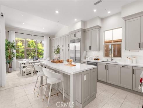 147 Fairgreen , Irvine, CA