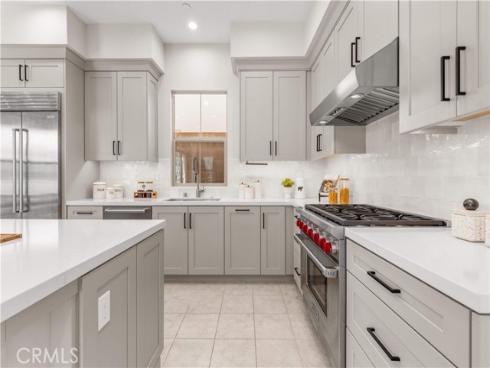 147 Fairgreen , Irvine, CA