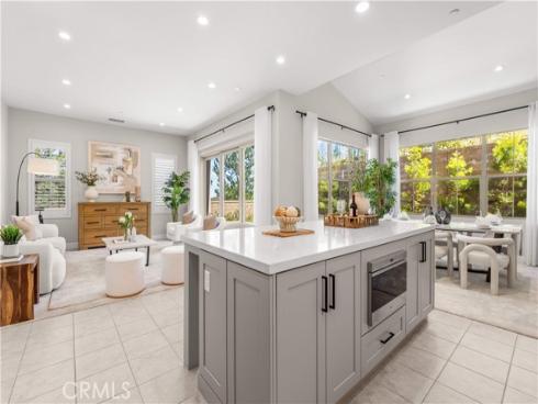 147 Fairgreen , Irvine, CA