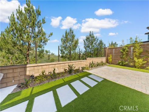 147 Fairgreen , Irvine, CA