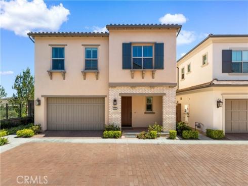 147 Fairgreen , Irvine, CA