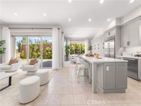 147 Fairgreen , Irvine, CA