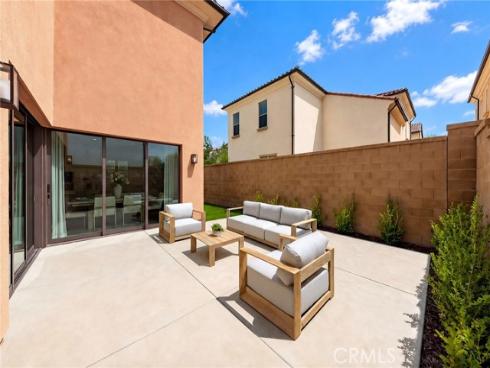 107 Petunia , Irvine, CA
