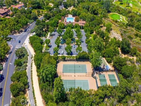 27  Vernal  , Irvine, CA