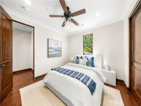 27  Vernal  , Irvine, CA