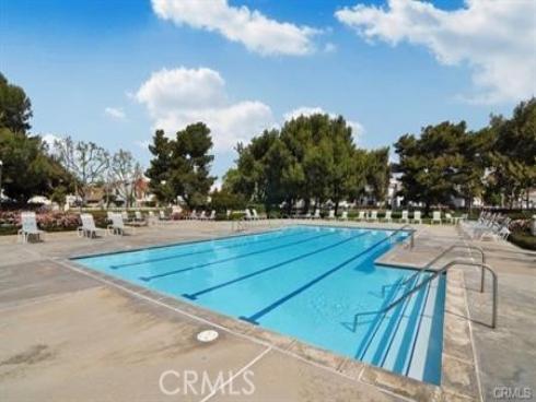 51 Greenmoor , Irvine, CA