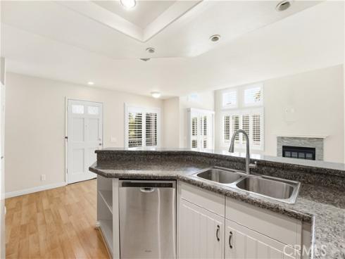 51 Greenmoor , Irvine, CA
