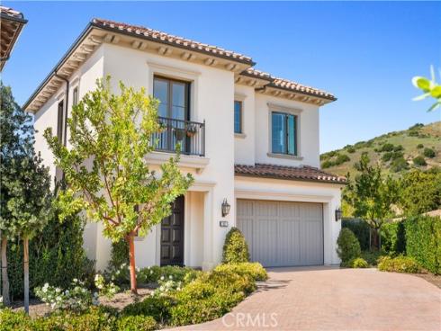 162 Winnett , Irvine, CA