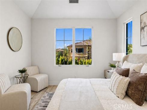 162 Winnett , Irvine, CA