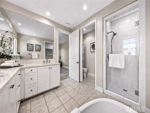 162 Winnett , Irvine, CA