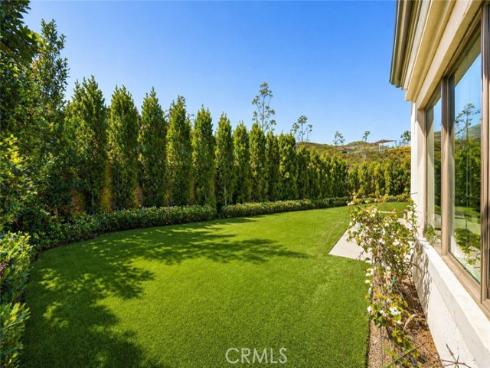 162 Winnett , Irvine, CA
