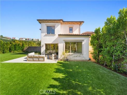 162 Winnett , Irvine, CA