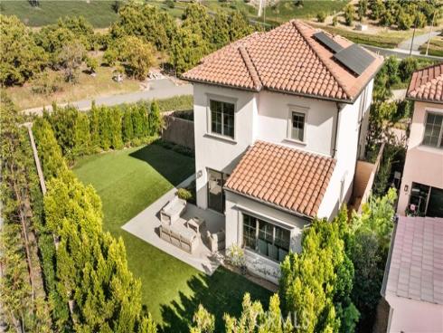 162 Winnett , Irvine, CA