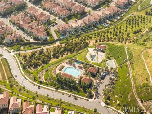 162 Winnett , Irvine, CA