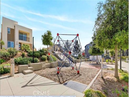 352  Tank  , Irvine, CA