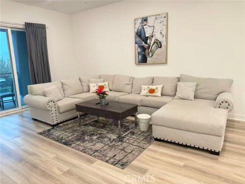 352  Tank  , Irvine, CA