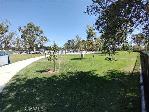 36  Woodleaf  , Irvine, CA