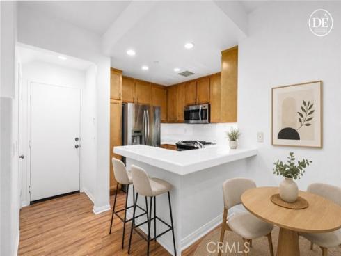 127 Jadestone , Irvine, CA