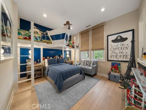 100 Boulder Pass , Irvine, CA