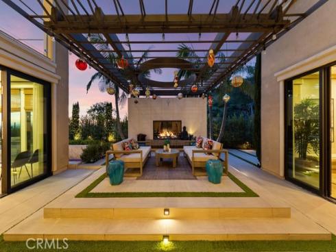 100 Boulder Pass , Irvine, CA