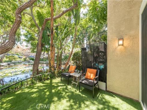 249 Pineview , Irvine, CA