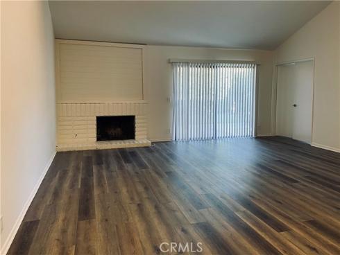 4  Windwood  , Irvine, CA
