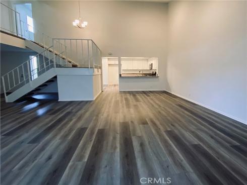 4  Windwood  , Irvine, CA