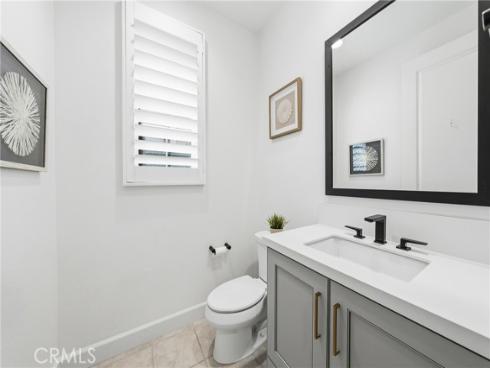 123 salt spring , Irvine, CA