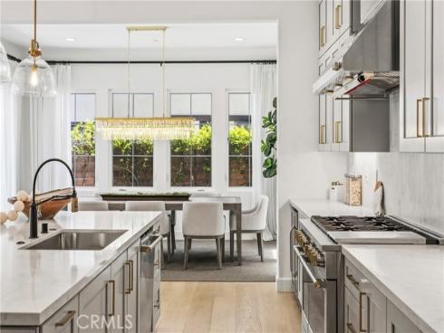 123 salt spring , Irvine, CA