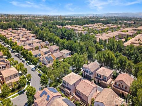 41  Coleridge  , Irvine, CA