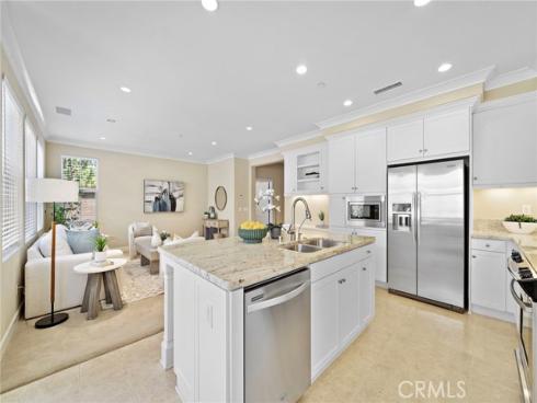 41  Coleridge  , Irvine, CA