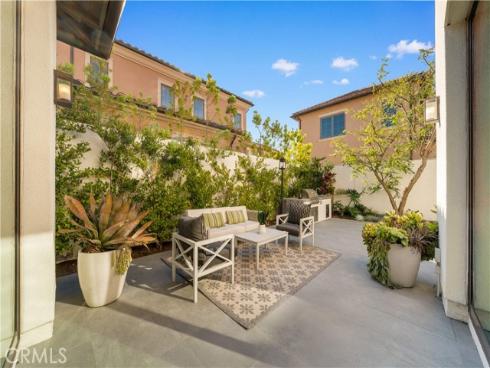 126  Bellini  , Irvine, CA