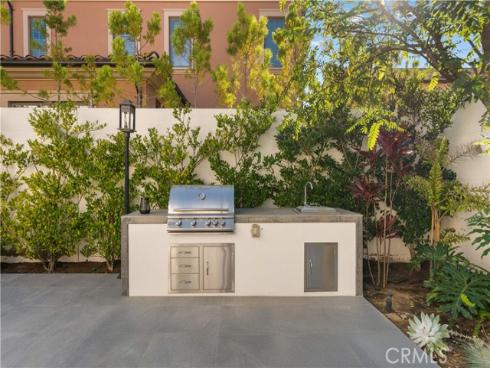 126  Bellini  , Irvine, CA