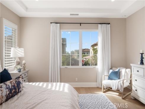 126  Bellini  , Irvine, CA