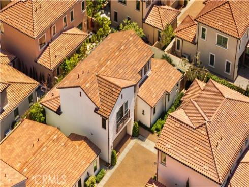 126  Bellini  , Irvine, CA