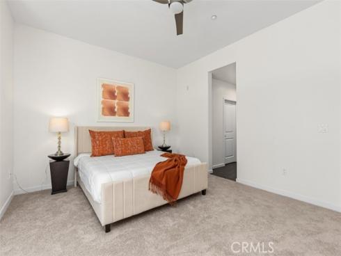 21 Gramercy 220 , Irvine, CA