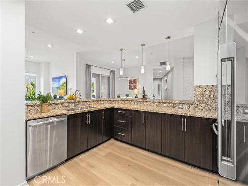 21 Gramercy 220 , Irvine, CA