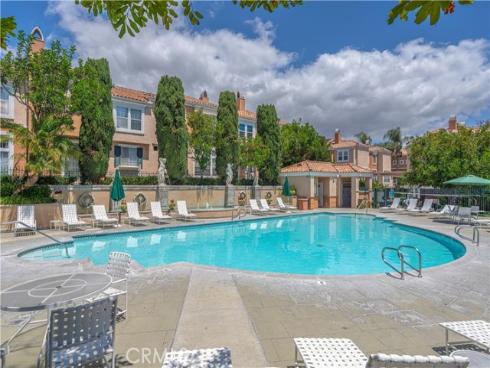 7  Medici Aisle  , Irvine, CA