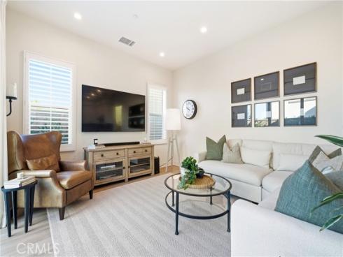 109  Fairgreen  , Irvine, CA