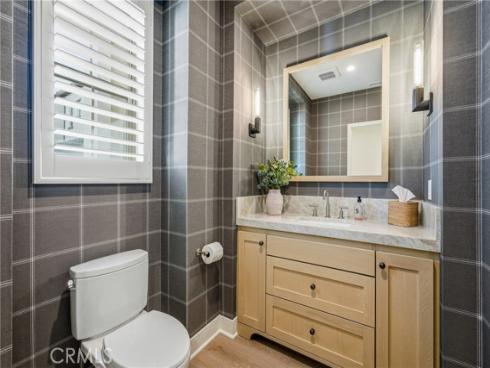 109  Fairgreen  , Irvine, CA