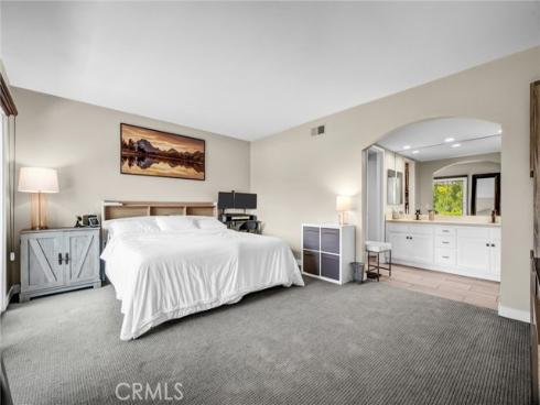 49 Montanas Este 23 , Irvine, CA